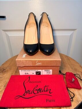 Christian Louboutin Very Gemma 100 NWT & Box